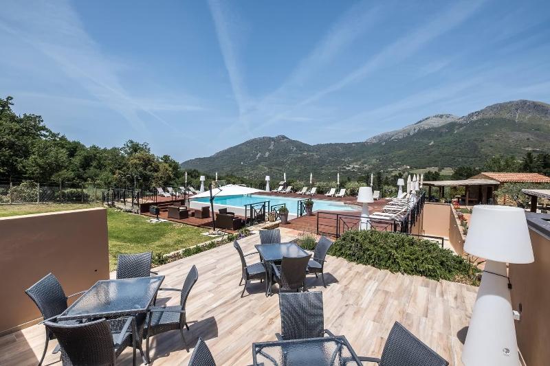Casena Mongerrati - Genel