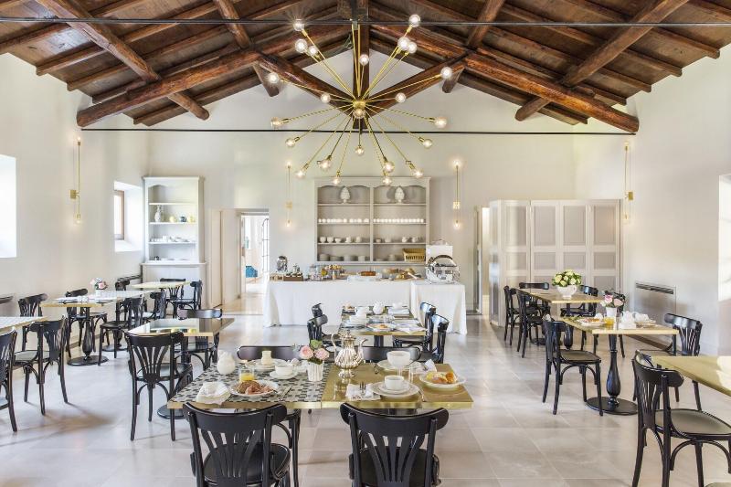 Favilla Hotel Di Charme - Restoran