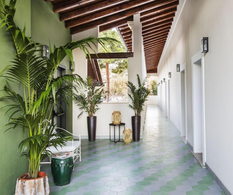 Favilla Hotel Di Charme - Teras