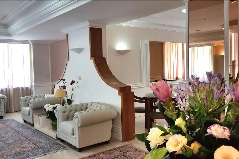Mondial Park Hotel - Lobi
