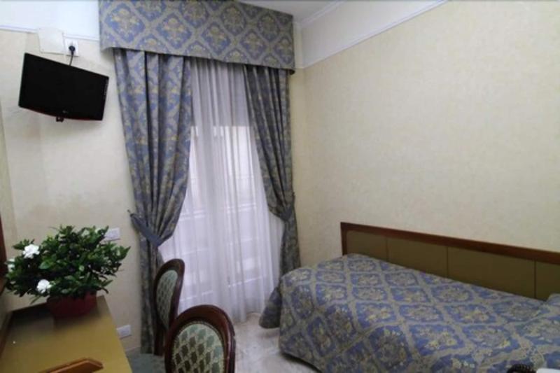 Mondial Park Hotel - Oda