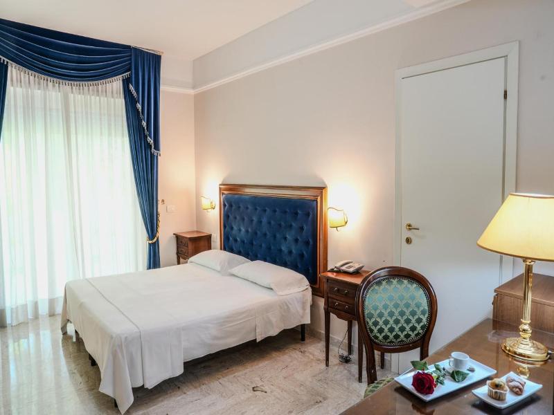 Mondial Park Hotel - Oda
