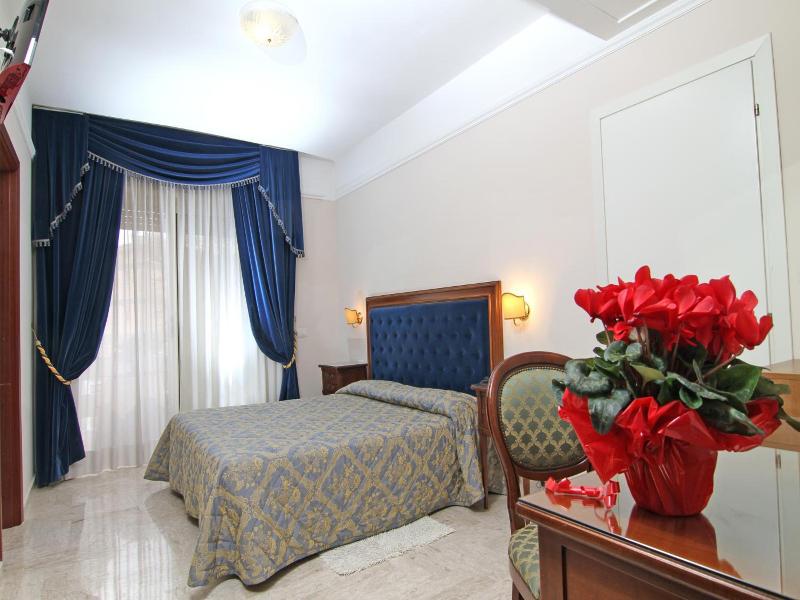 Mondial Park Hotel - Oda