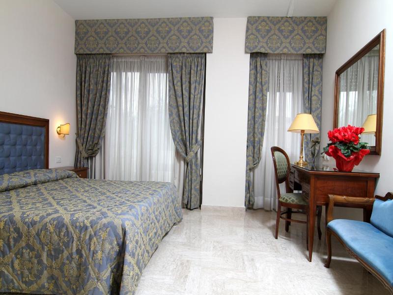 Mondial Park Hotel - Oda