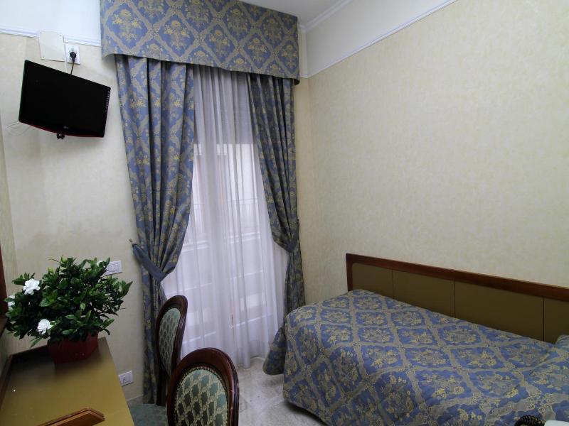 Mondial Park Hotel - Oda