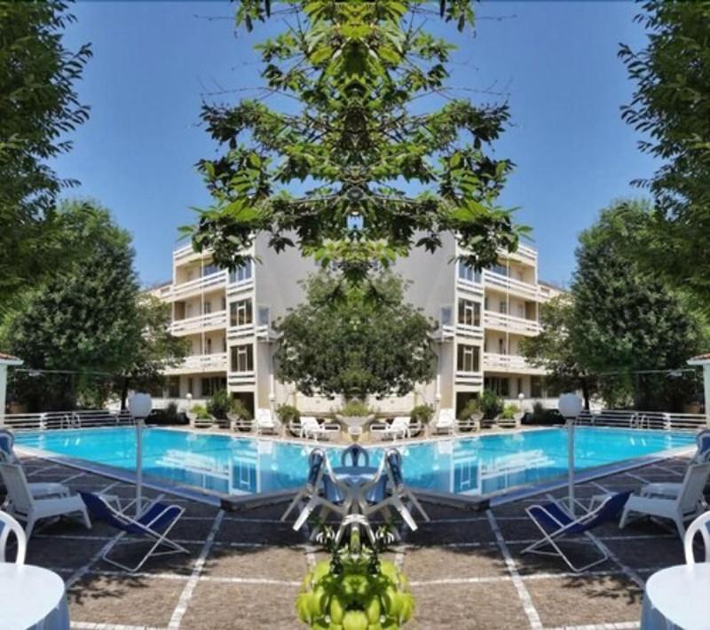 Mondial Park Hotel - Havuz