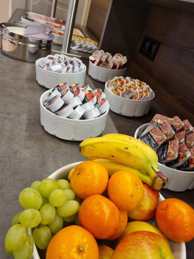 Signature Hotel Drei Kronen - Restoran