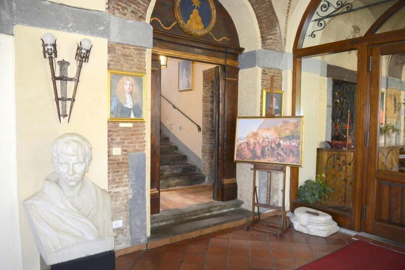 Il Postiglione Antica Posta Dei Chigi - Lobi