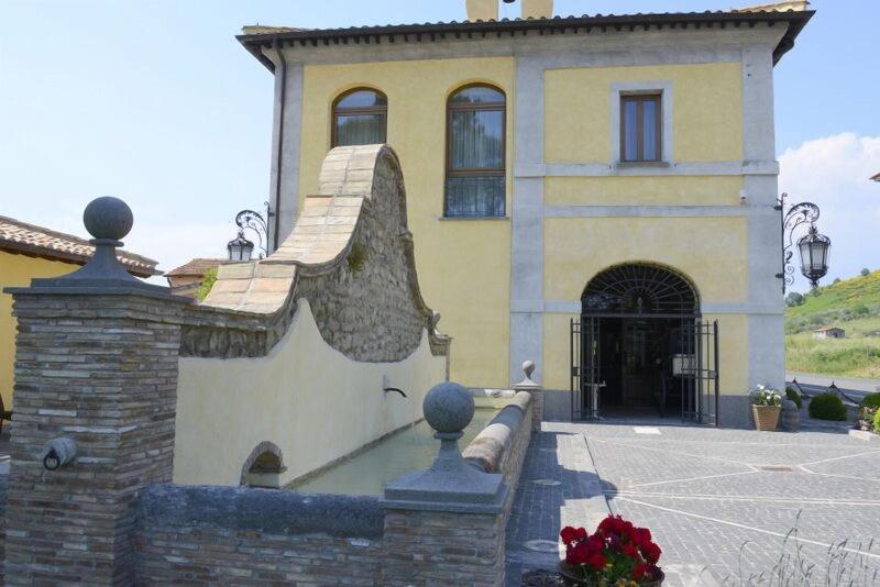 Il Postiglione Antica Posta Dei Chigi - Genel