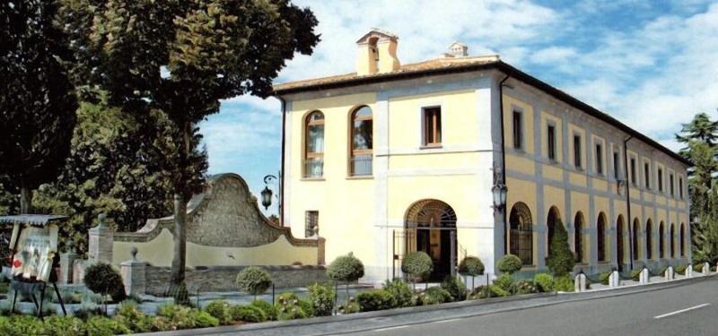 Il Postiglione Antica Posta Dei Chigi - Genel