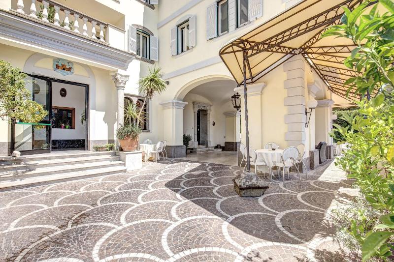 Hotel Castel Vecchio - Genel