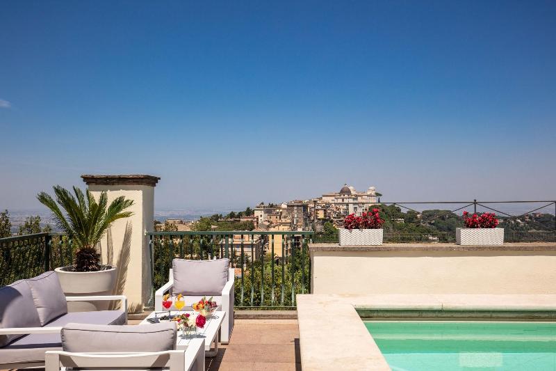 Hotel Castel Vecchio - Havuz