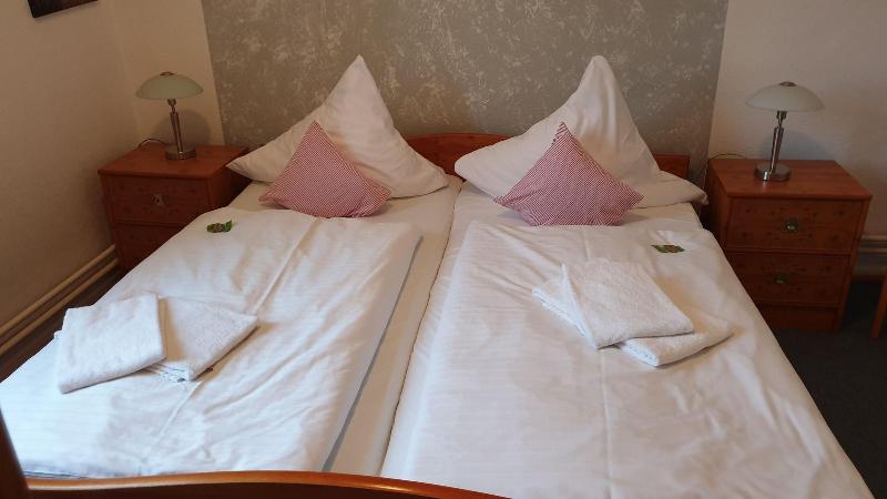 Schollers Restaurant Und Hotel - Oda