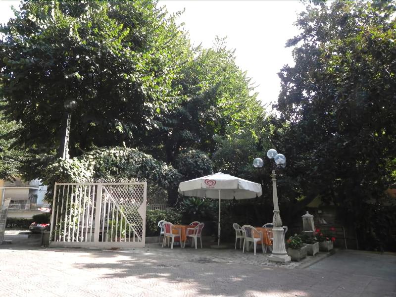 Villa Robinia - Genel