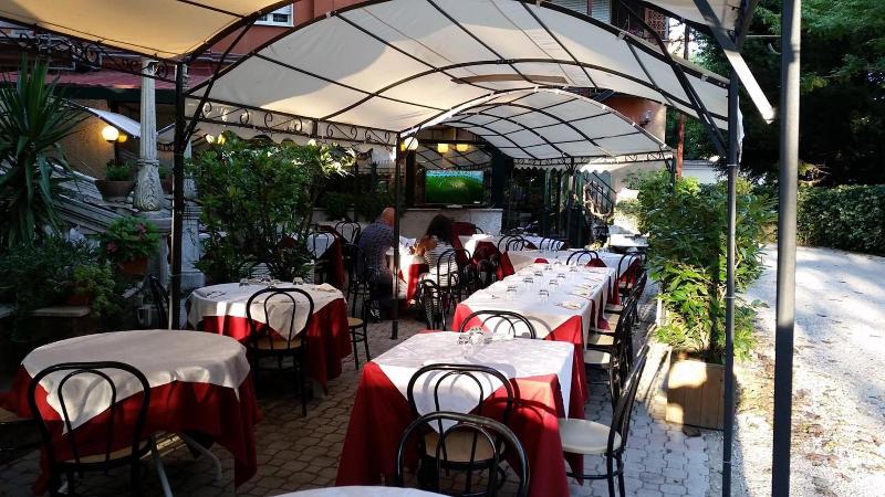 Villa Robinia - Restoran