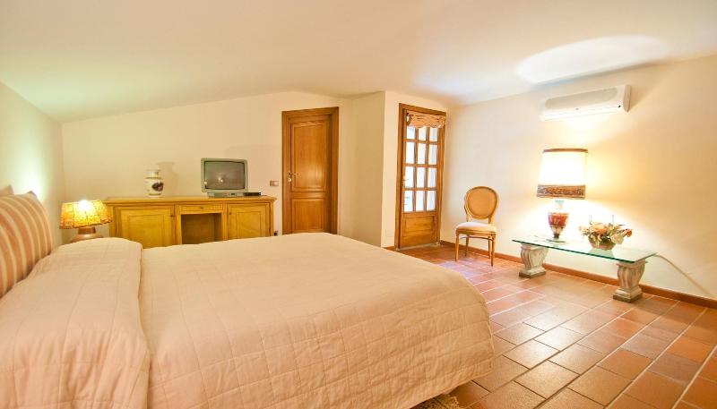 Tenuta Cusmano Villa Resort - Oda