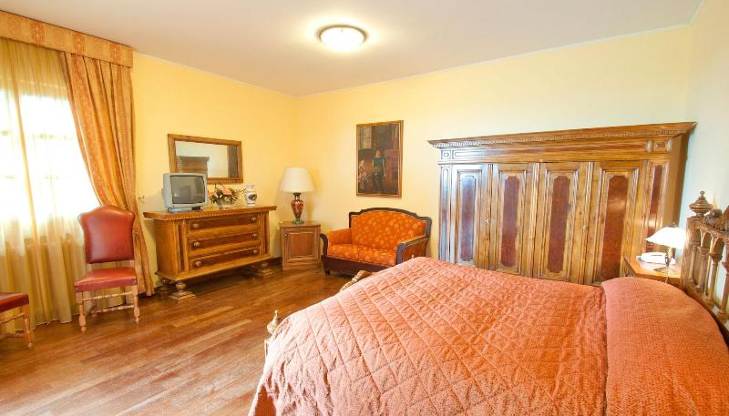 Tenuta Cusmano Villa Resort - Oda