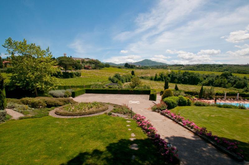 Tenuta Cusmano Villa Resort - Oda