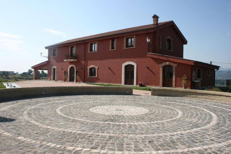 Tenuta Terre Dei Latini - Genel