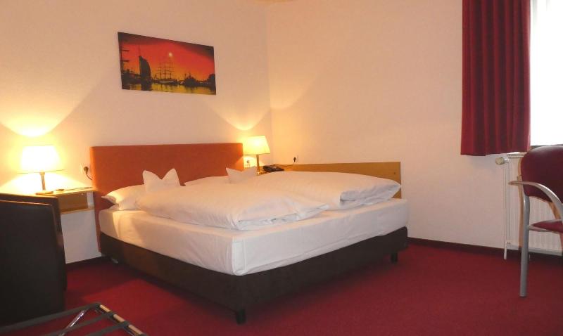 Hotel Columbus - Oda
