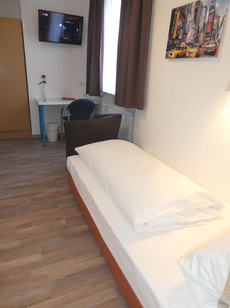 Hotel Columbus - Oda