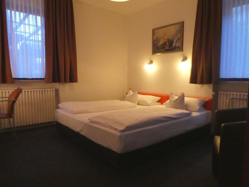 Hotel Columbus - Oda