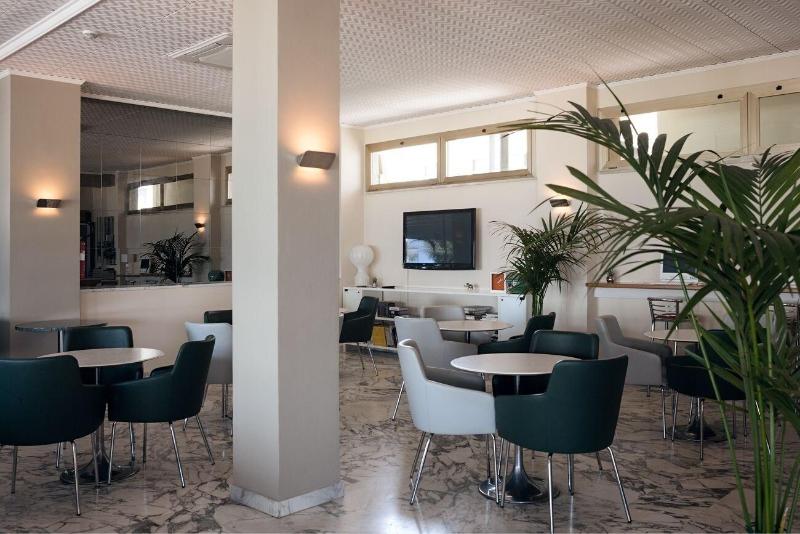 Hotel Metropol - Lobi