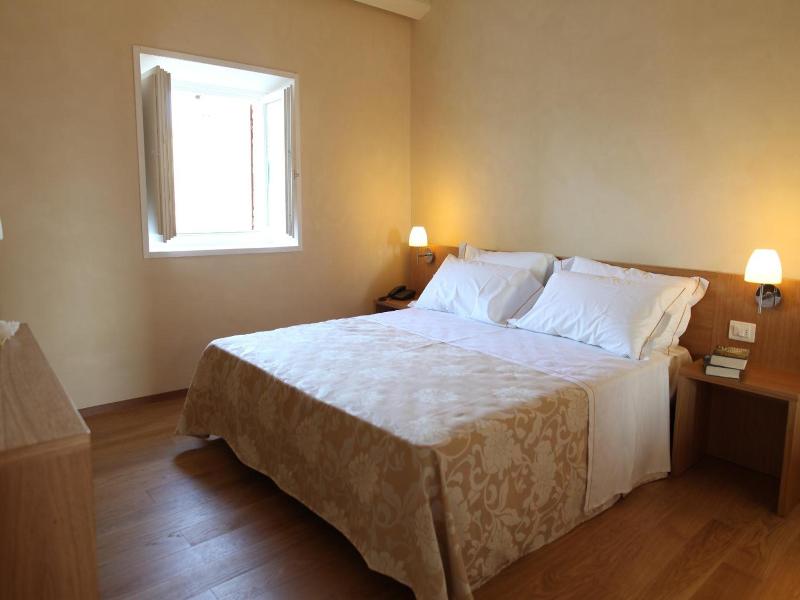 Relais Del Borgo Hotel E Spa - Oda