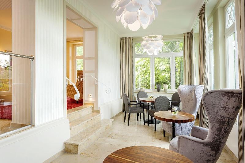 Hotel Noltmann Peters - Lobi