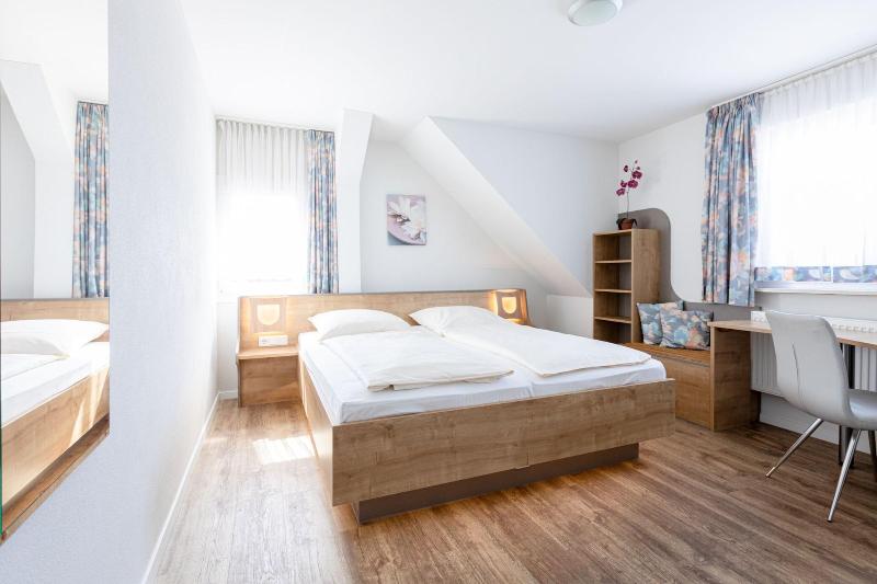 Hotel Eydt Kirchheim - Oda
