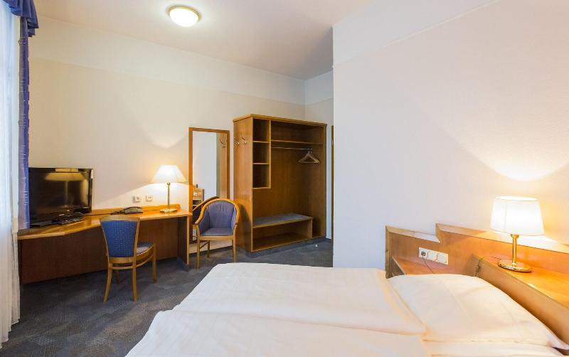 Hotel Eydt Kirchheim - Oda