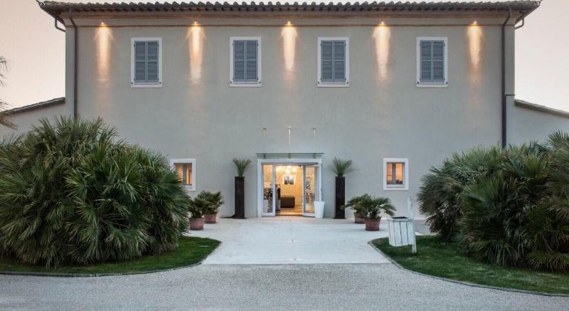 Hotel & Resort Le Colombare - Genel