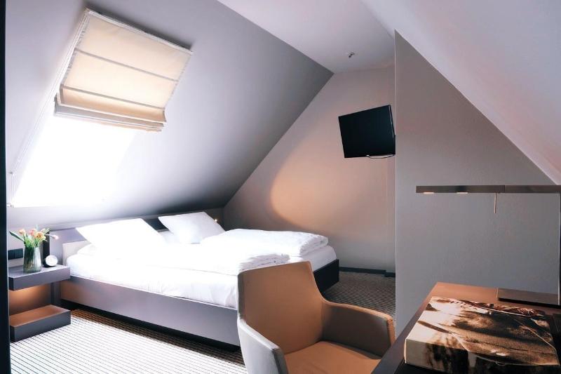 Zum Löwen Design Hotel Resort & Spa - Oda