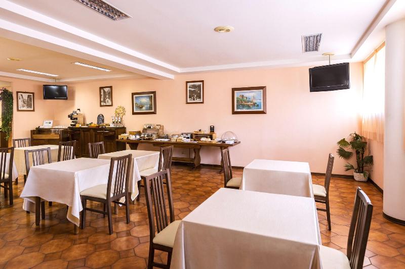 Catignano Hotel Ristorante - Restoran