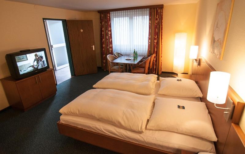Hotel Hellers Krug - Oda