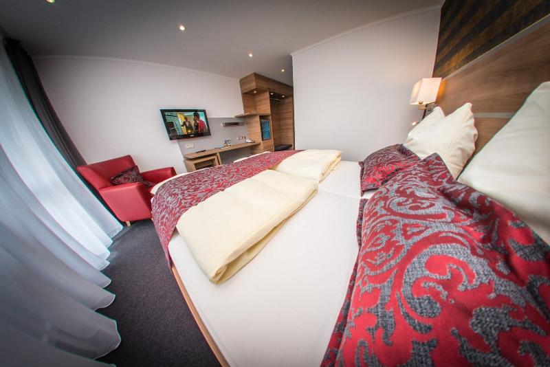 Hotel Hellers Krug - Oda