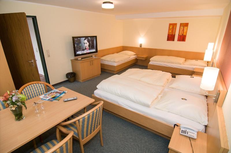 Hotel Hellers Krug - Oda