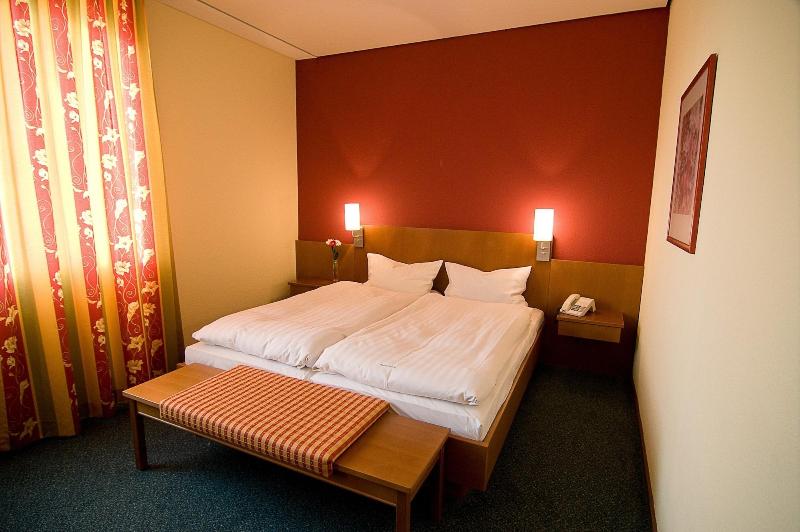 Hotel Hellers Krug - Oda