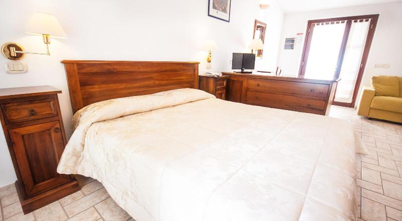 Villaggio Albergo Le Macerine - Genel