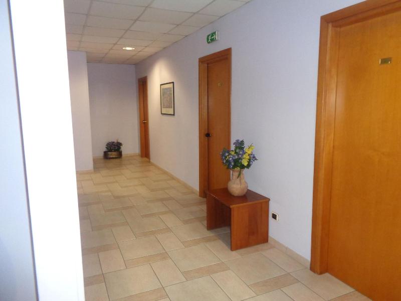 Hotel Millennium - Lobi