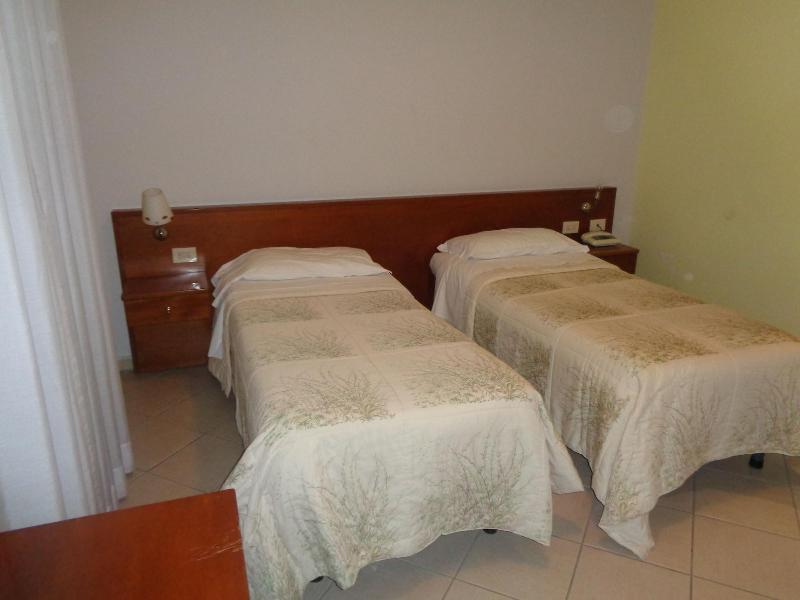Hotel Millennium - Oda