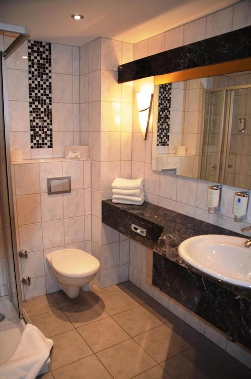Hotel Exquisit - Oda