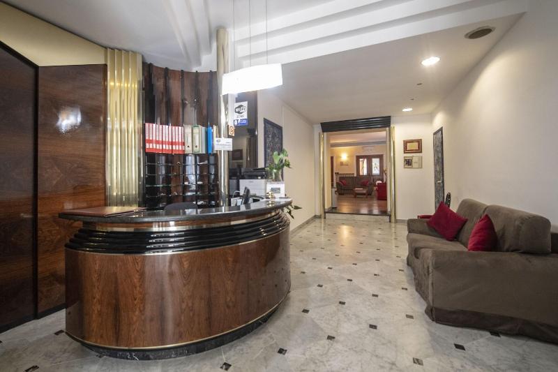 Hotel Italia & Lombardi - Lobi