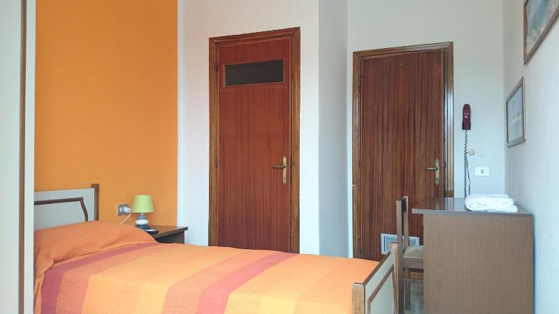 Ogliastra Hotel - Oda