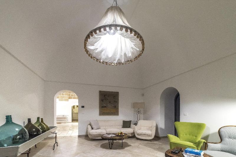 Masseria Le Mandorle - Lobi