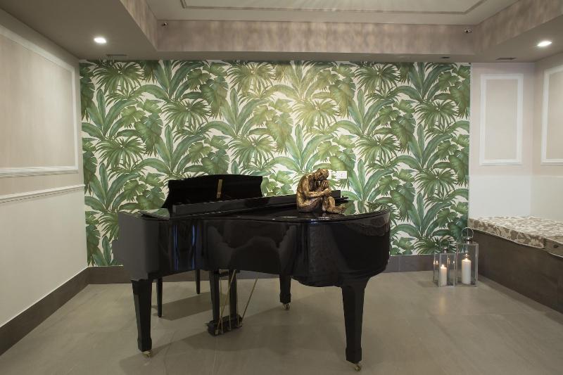 Bianco Riccio Suite Hotel - Lobi