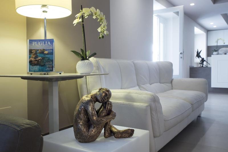 Bianco Riccio Suite Hotel - Lobi