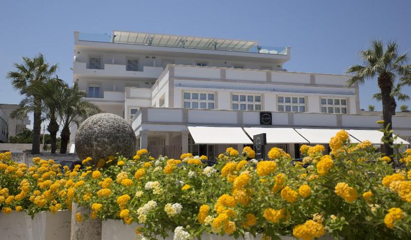 Bianco Riccio Suite Hotel - Genel