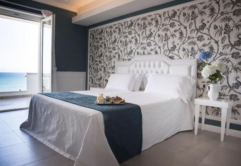 Bianco Riccio Suite Hotel - Oda
