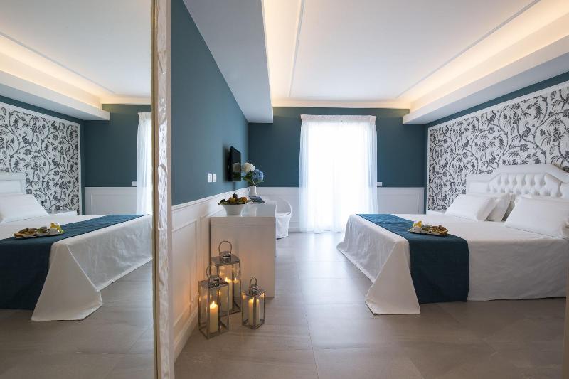 Bianco Riccio Suite Hotel - Oda